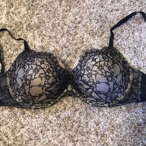 Victoria’s Secret Very Sexy Push Up Bra